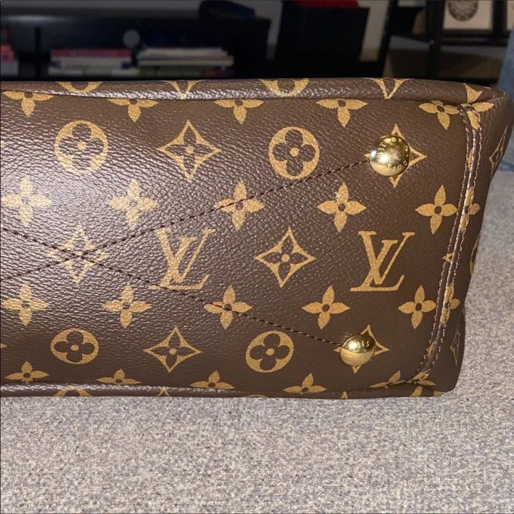 💎 LIKE NEW 💎LOUIS VUITTON CERISE PALLAS MM - Picture 15 of 16